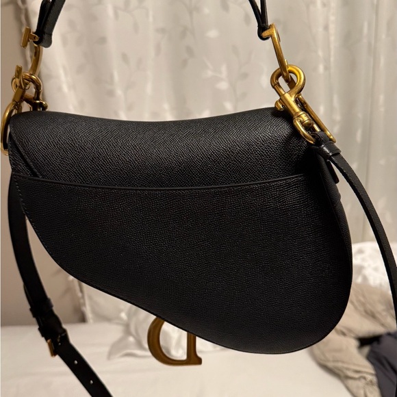 Dior Black and Gold Saddle Shoulder Bag - Picture 2 of 7